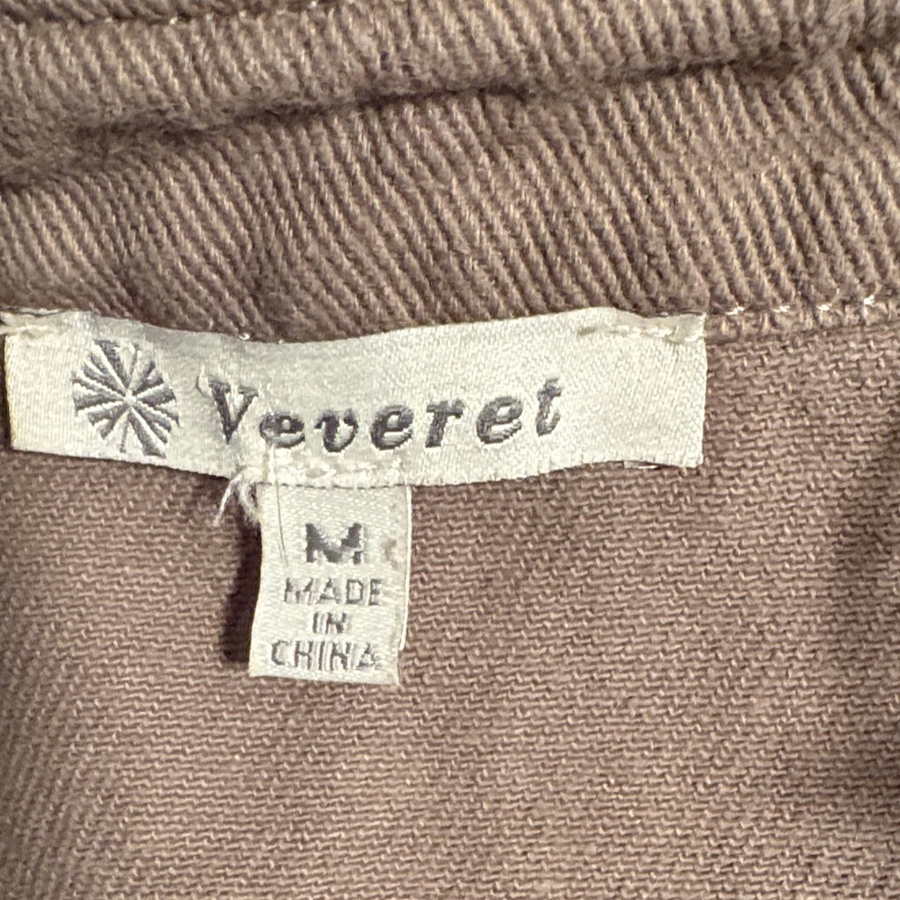 Veveret by Buckle Button-Up Khaki Shacket - Picture 3 of 4